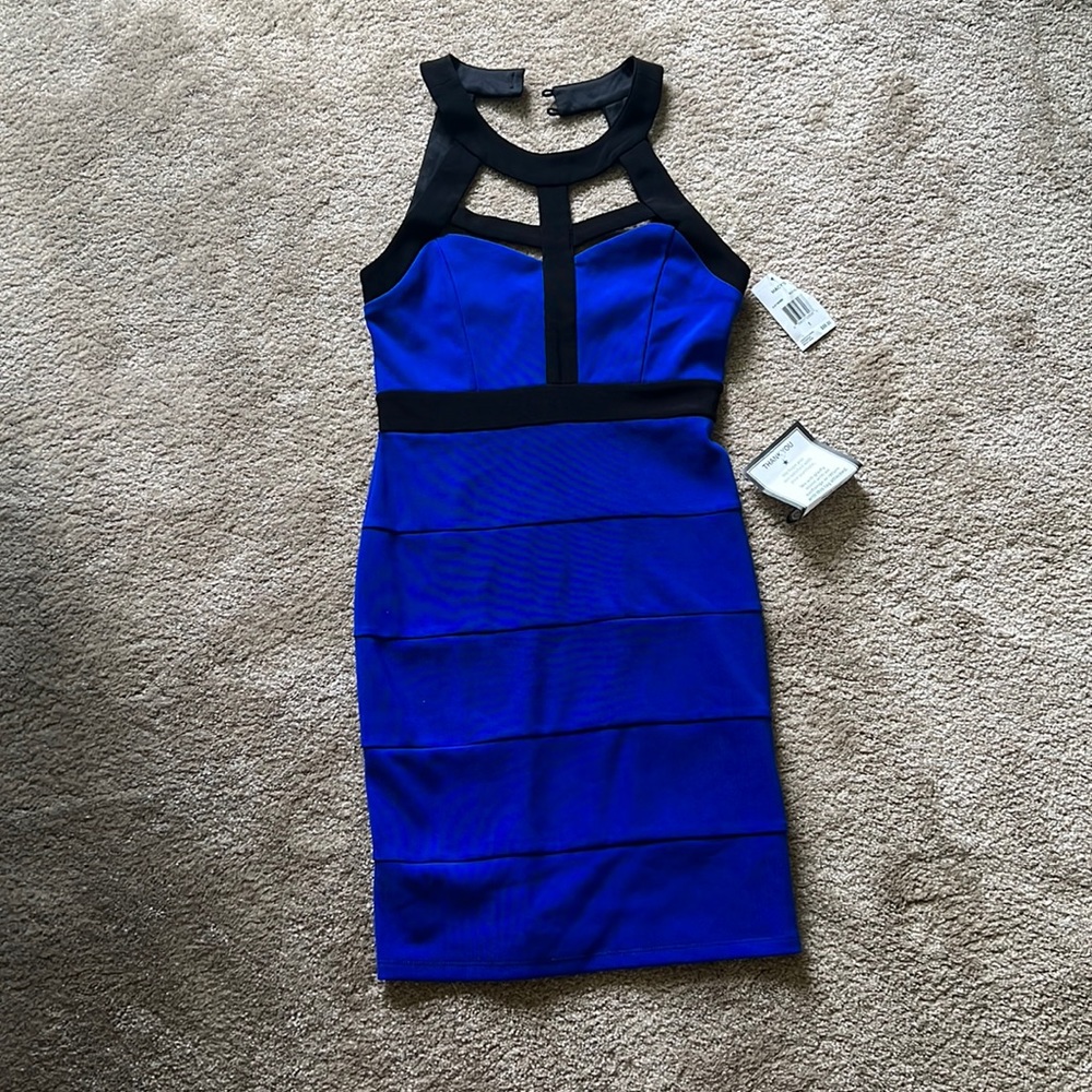 Women’s Junior’s size 1 black & blue dress brand new with tags